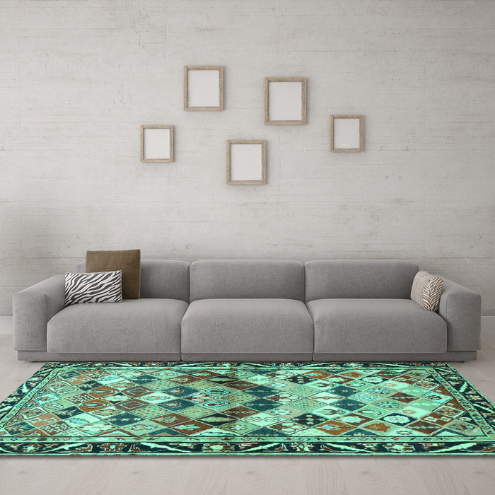 Machine Washable Persian Turquoise Traditional Area Rugs in a Living Room,, wshtr4484turq