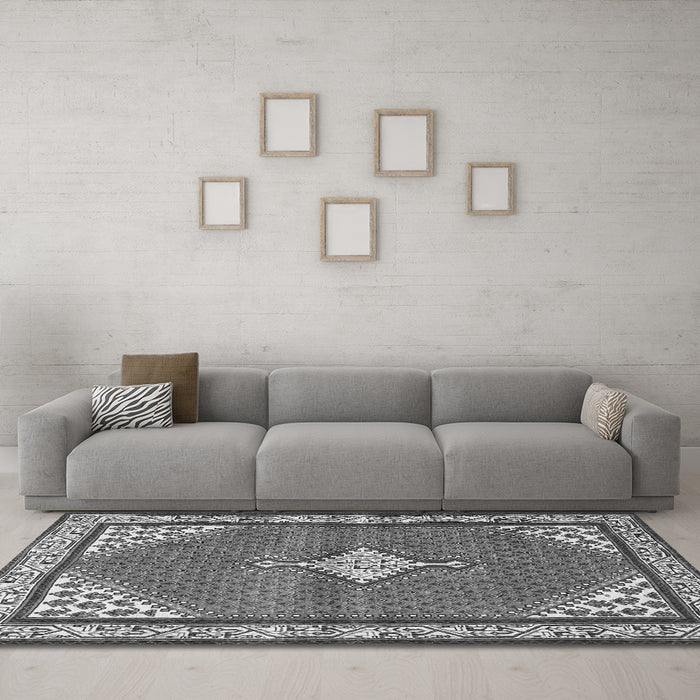 Machine Washable Medallion Gray Traditional Rug in a Living Room,, wshtr4485gry