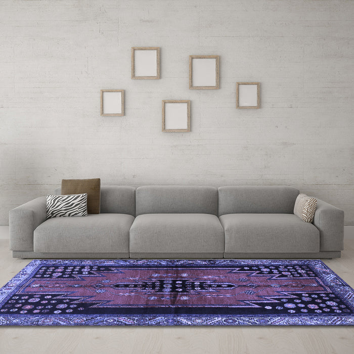 Machine Washable Persian Blue Traditional Rug in a Living Room, wshtr448blu