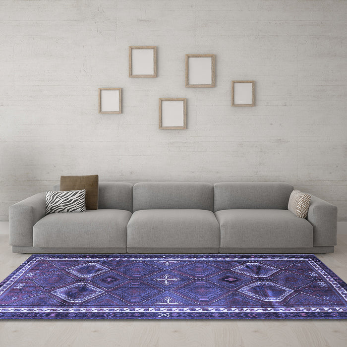 Machine Washable Persian Blue Traditional Rug in a Living Room, wshtr4495blu