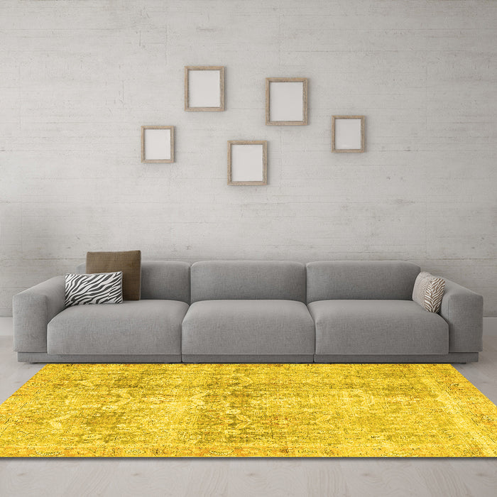 Machine Washable Persian Yellow Traditional Rug in a Living Room, wshtr4499yw
