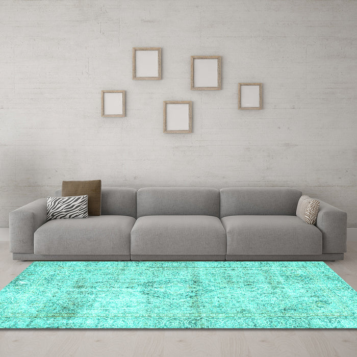 Machine Washable Persian Turquoise Traditional Area Rugs in a Living Room,, wshtr4506turq