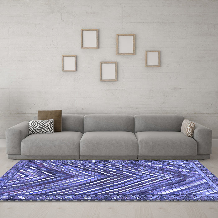 Machine Washable Persian Blue Traditional Rug in a Living Room, wshtr4508blu