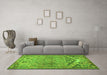 Machine Washable Persian Green Traditional Area Rugs in a Living Room,, wshtr4509grn