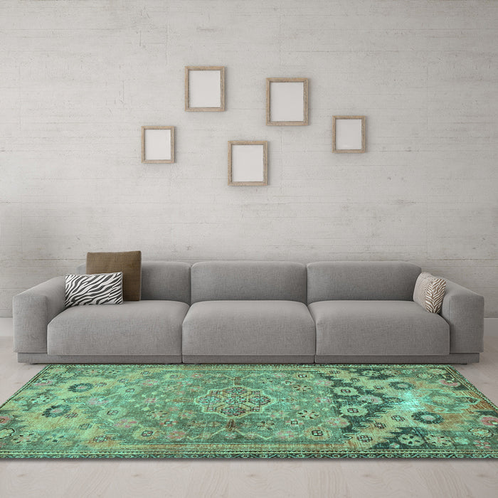 Machine Washable Persian Turquoise Traditional Area Rugs in a Living Room,, wshtr4509turq