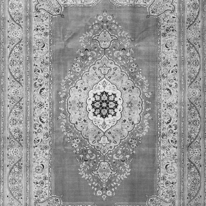 Serging Thickness of Machine Washable Persian Gray Traditional Rug, wshtr4515gry
