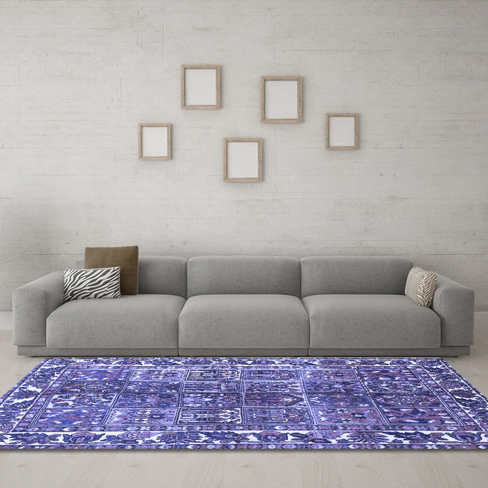 Machine Washable Persian Blue Traditional Rug in a Living Room, wshtr4516blu