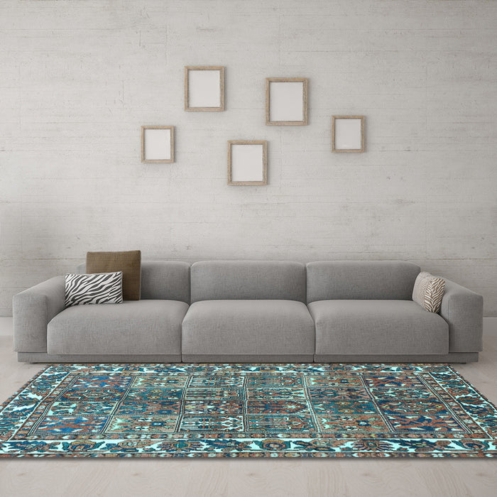 Machine Washable Persian Light Blue Traditional Rug in a Living Room, wshtr4516lblu