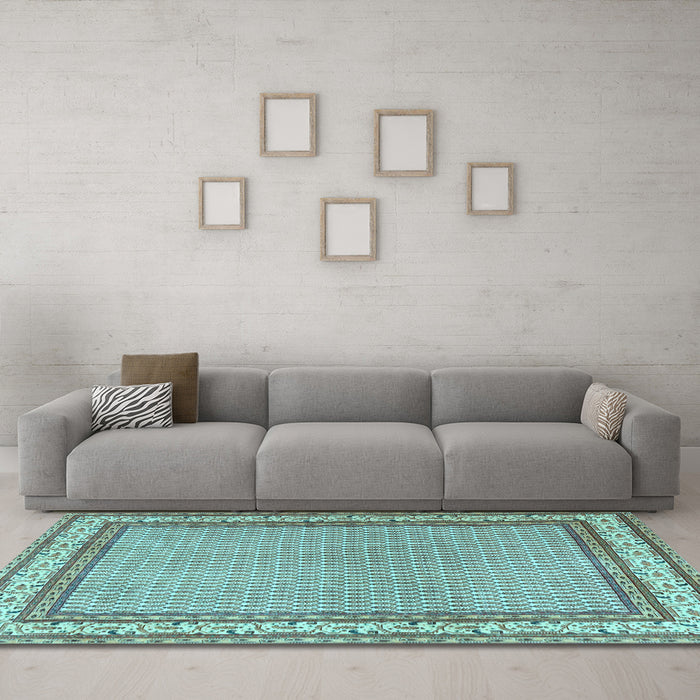 Machine Washable Persian Light Blue Traditional Rug in a Living Room, wshtr4518lblu