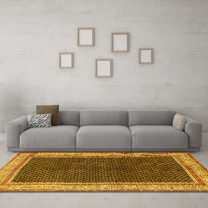 Machine Washable Persian Yellow Traditional Rug in a Living Room, wshtr451yw
