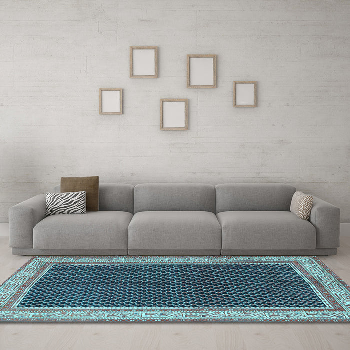 Machine Washable Persian Light Blue Traditional Rug in a Living Room, wshtr451lblu