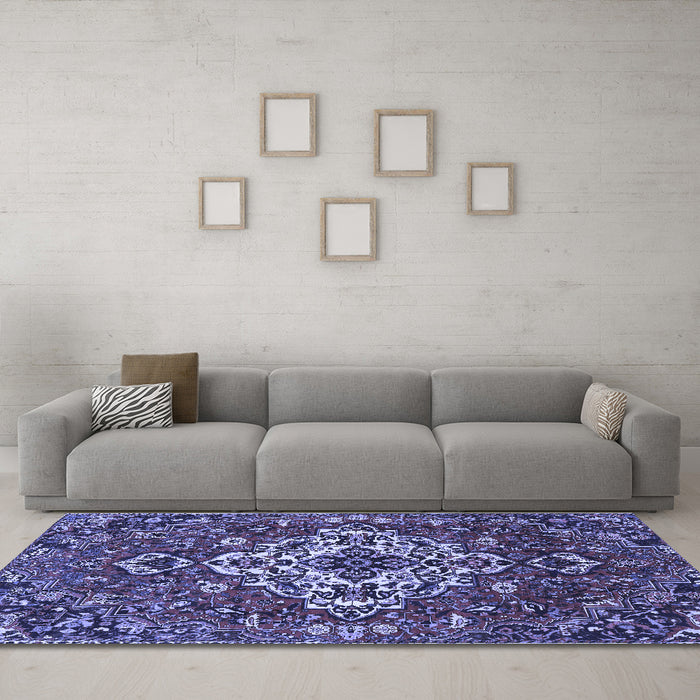 Machine Washable Persian Blue Traditional Rug in a Living Room, wshtr4520blu