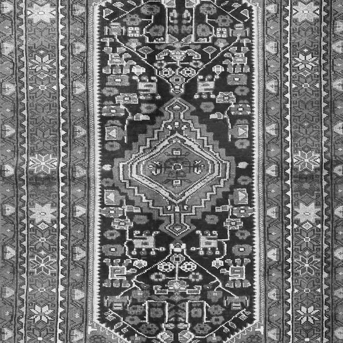 Serging Thickness of Machine Washable Persian Gray Traditional Rug, wshtr4524gry