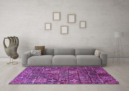 Machine Washable Persian Purple Traditional Area Rugs in a Living Room, wshtr4528pur