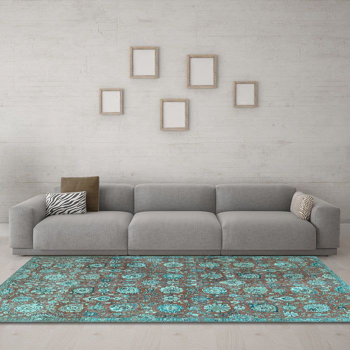 Machine Washable Persian Light Blue Traditional Rug in a Living Room, wshtr4532lblu