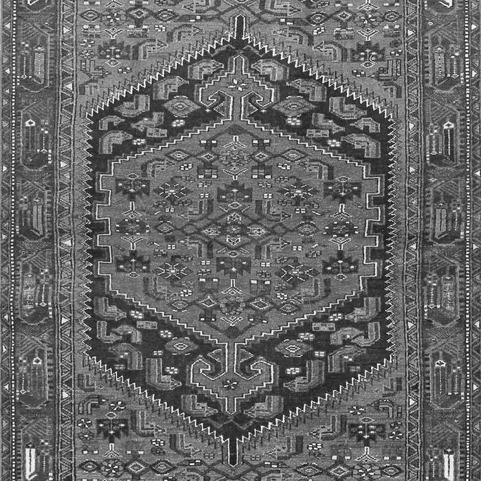 Serging Thickness of Machine Washable Persian Gray Traditional Rug, wshtr4536gry