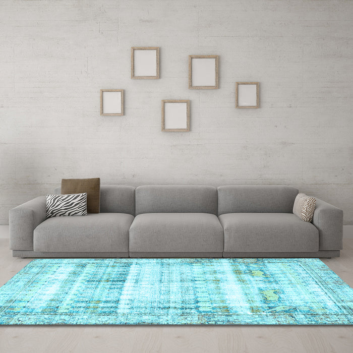 Machine Washable Persian Light Blue Traditional Rug in a Living Room, wshtr4537lblu