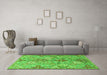 Machine Washable Persian Green Traditional Area Rugs in a Living Room,, wshtr4539grn