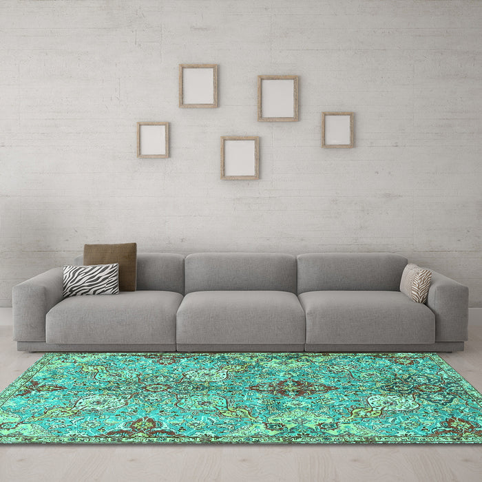 Machine Washable Persian Turquoise Traditional Area Rugs in a Living Room,, wshtr4539turq
