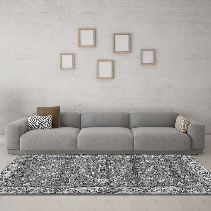 Machine Washable Persian Gray Traditional Rug in a Living Room,, wshtr4541gry