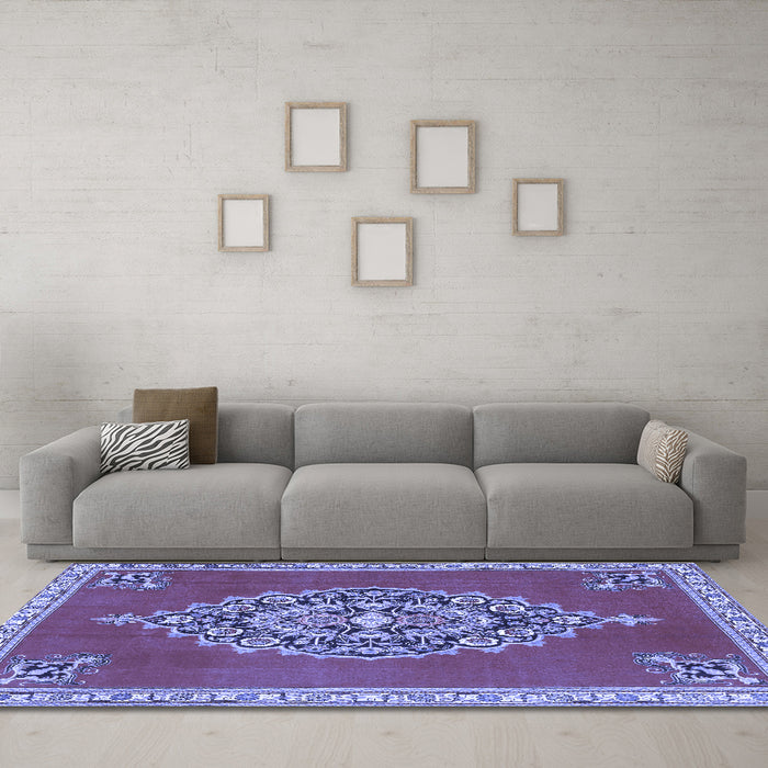 Machine Washable Medallion Blue Traditional Rug in a Living Room, wshtr4546blu