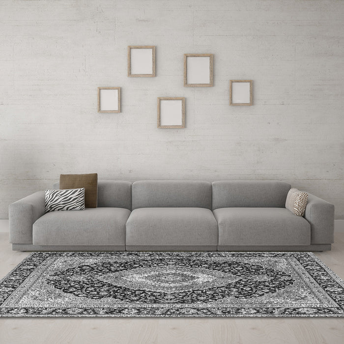 Machine Washable Medallion Gray Traditional Rug in a Living Room,, wshtr4548gry