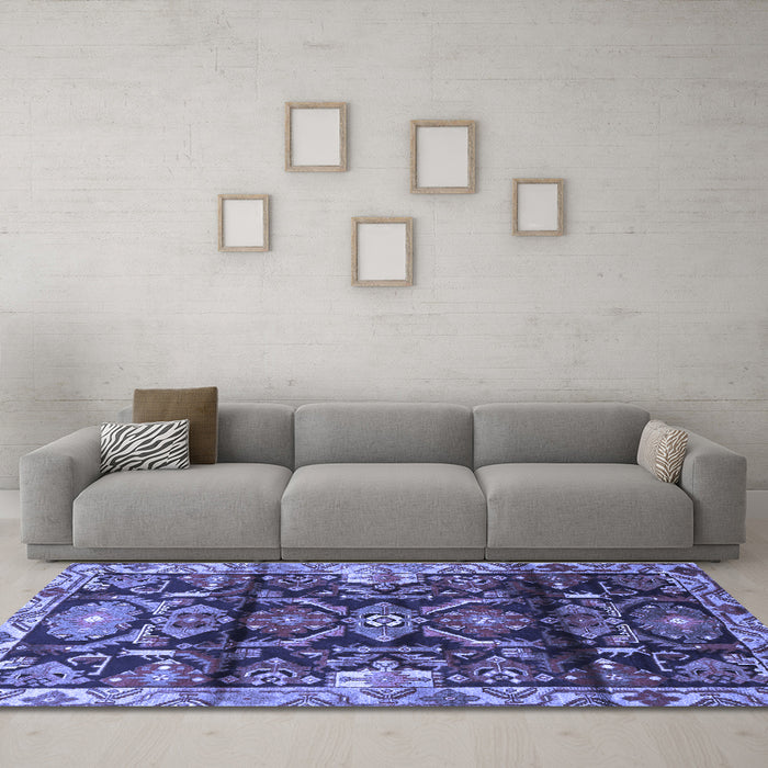 Machine Washable Persian Blue Traditional Rug in a Living Room, wshtr4552blu