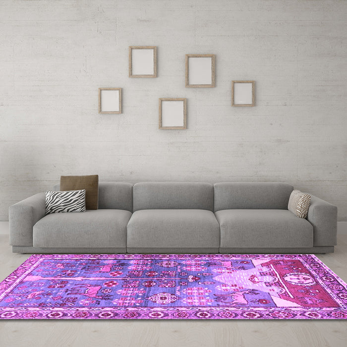 Machine Washable Persian Purple Traditional Area Rugs in a Living Room, wshtr4555pur