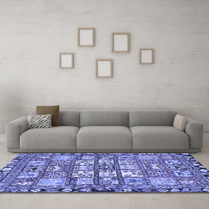 Machine Washable Persian Blue Traditional Rug in a Living Room, wshtr4556blu