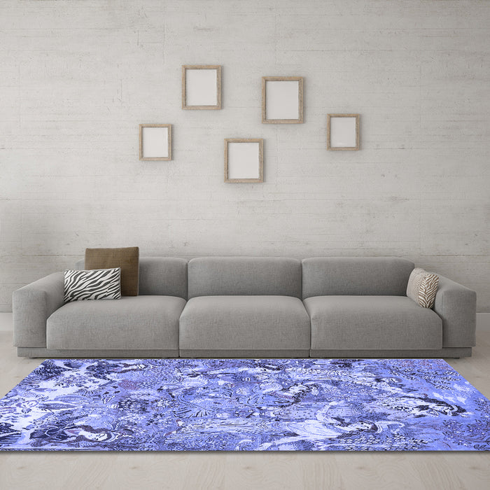 Machine Washable Animal Blue Traditional Rug in a Living Room, wshtr4557blu