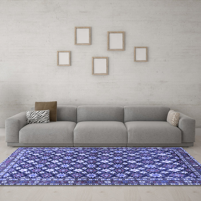 Machine Washable Persian Blue Traditional Rug in a Living Room, wshtr4558blu