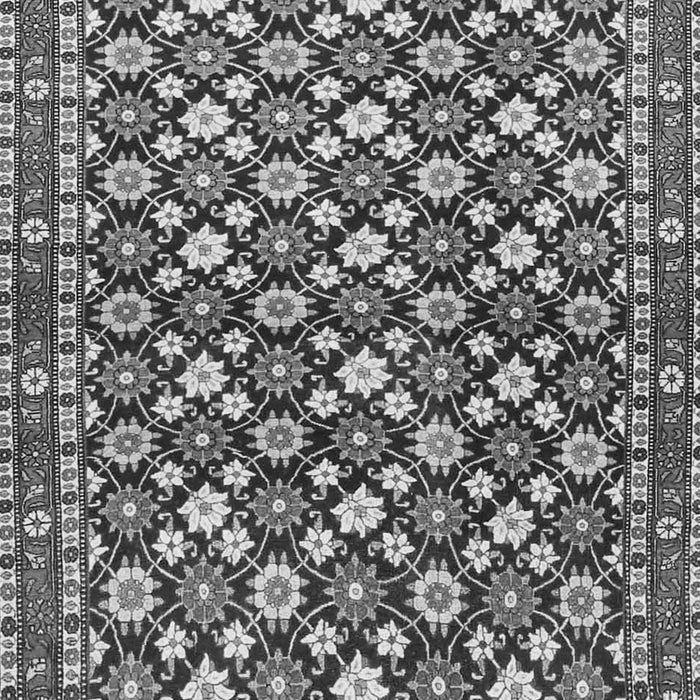 Serging Thickness of Machine Washable Persian Gray Traditional Rug, wshtr4558gry