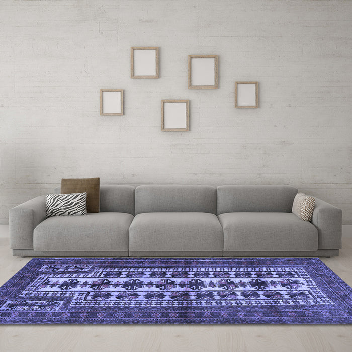 Machine Washable Persian Blue Traditional Rug in a Living Room, wshtr4559blu