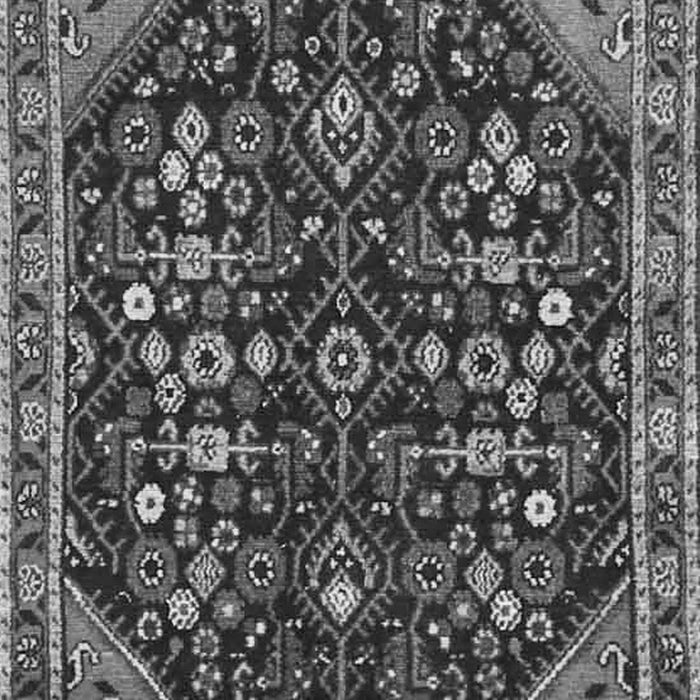 Serging Thickness of Machine Washable Persian Gray Traditional Rug, wshtr4562gry