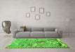 Machine Washable Animal Green Traditional Area Rugs in a Living Room,, wshtr4564grn