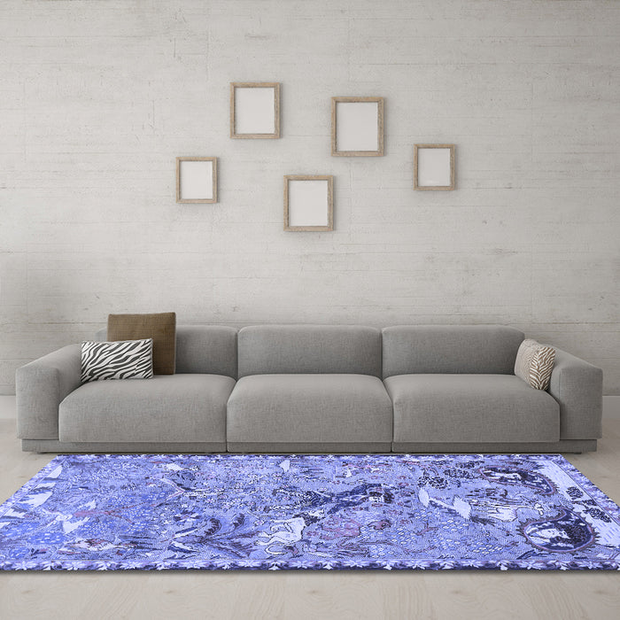 Machine Washable Animal Blue Traditional Rug in a Living Room, wshtr4564blu