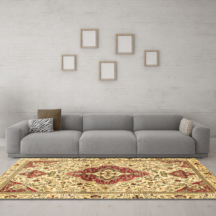 Machine Washable Persian Brown Traditional Rug in a Living Room,, wshtr4567brn