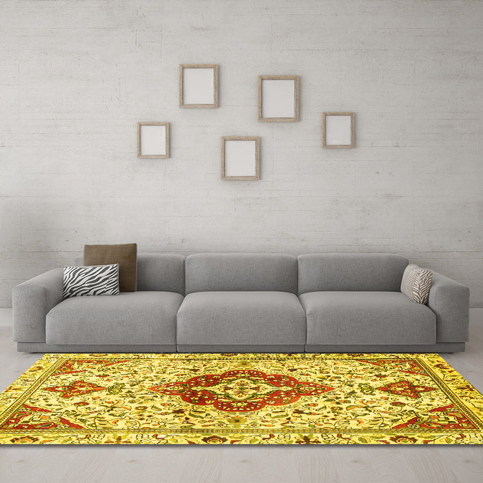 Machine Washable Persian Yellow Traditional Rug in a Living Room, wshtr4567yw