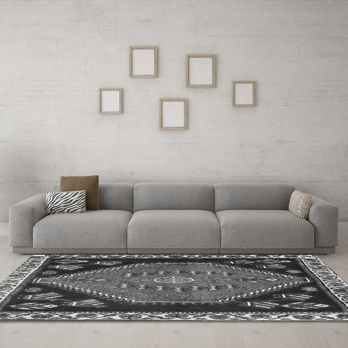 Machine Washable Persian Gray Traditional Rug in a Living Room,, wshtr4577gry