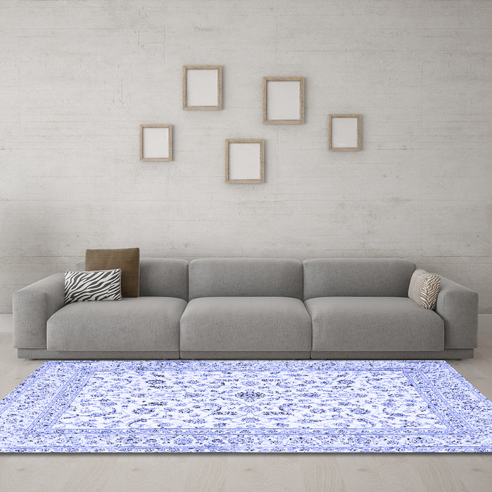 Machine Washable Persian Blue Traditional Rug in a Living Room, wshtr4578blu