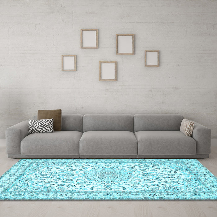 Machine Washable Persian Light Blue Traditional Rug in a Living Room, wshtr4581lblu