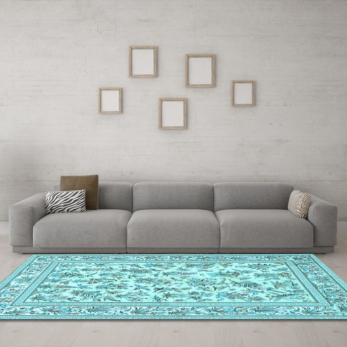 Machine Washable Persian Light Blue Traditional Rug in a Living Room, wshtr4583lblu