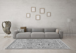 Machine Washable Animal Gray Traditional Rug in a Living Room,, wshtr4585gry