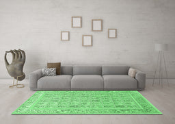Machine Washable Animal Emerald Green Traditional Area Rugs in a Living Room,, wshtr4586emgrn