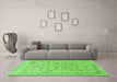 Machine Washable Animal Green Traditional Area Rugs in a Living Room,, wshtr4586grn