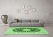 Machine Washable Medallion Green Traditional Area Rugs in a Living Room,, wshtr4587grn