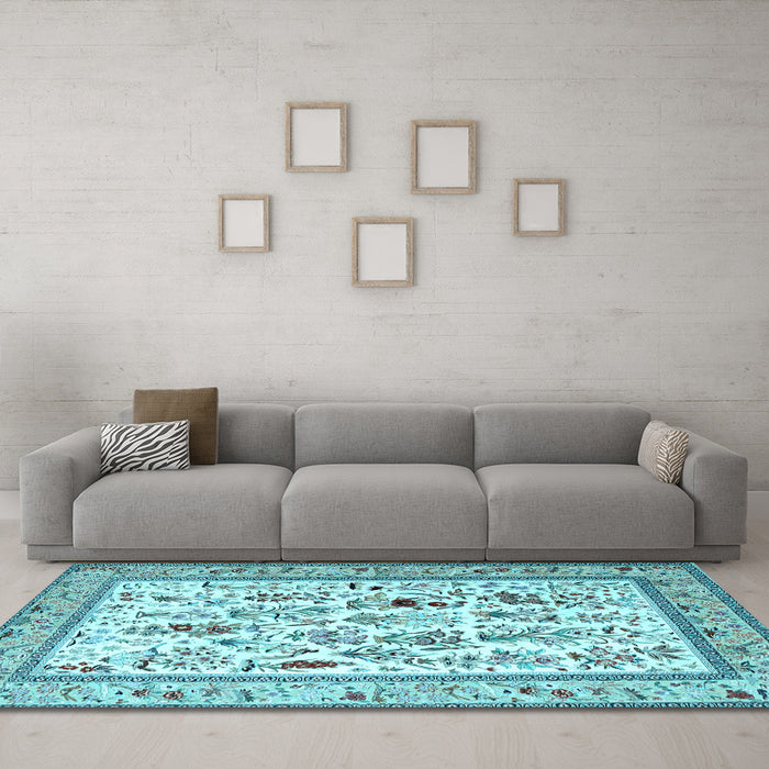 Machine Washable Persian Light Blue Traditional Rug in a Living Room, wshtr4594lblu