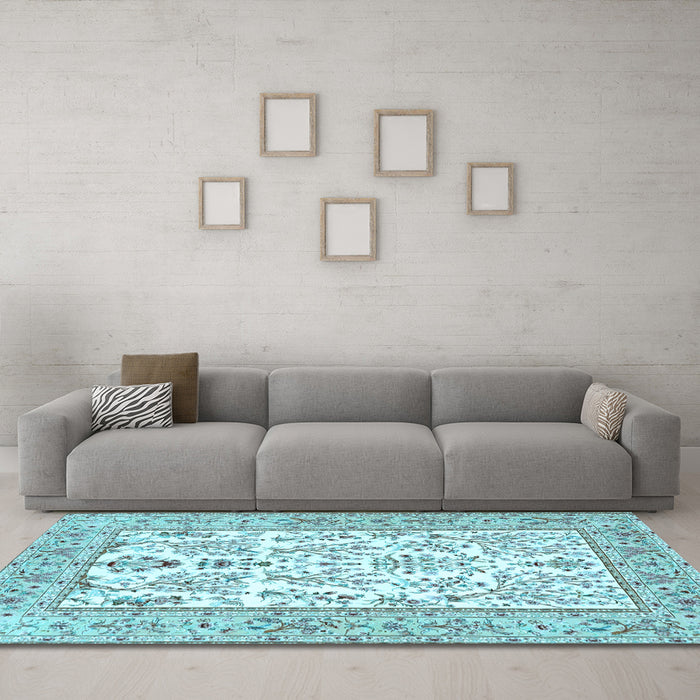 Machine Washable Persian Light Blue Traditional Rug in a Living Room, wshtr4595lblu