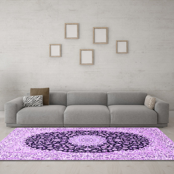 Machine Washable Medallion Purple Traditional Area Rugs in a Living Room, wshtr4597pur