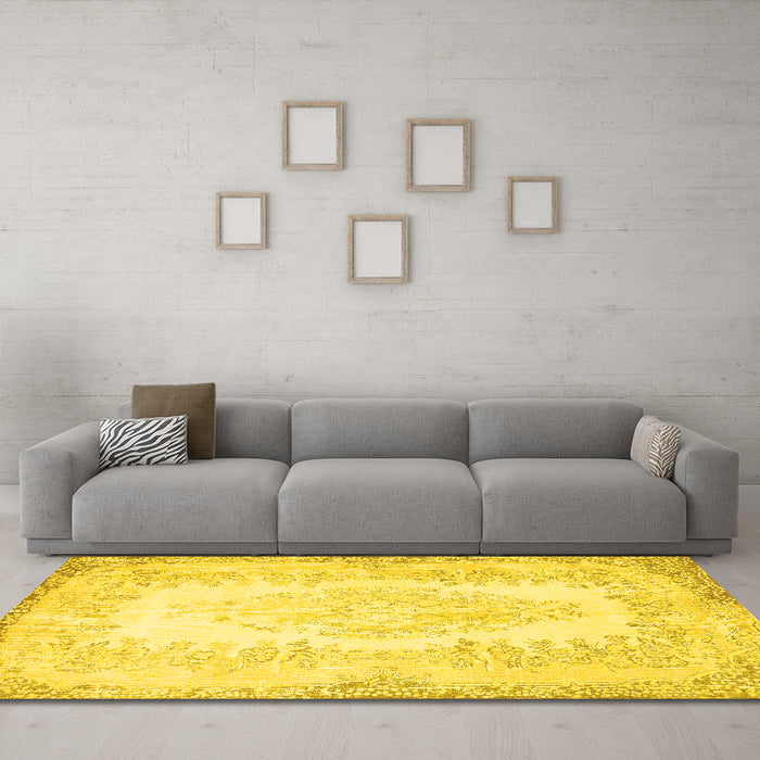 Machine Washable Persian Yellow Traditional Rug in a Living Room, wshtr459yw